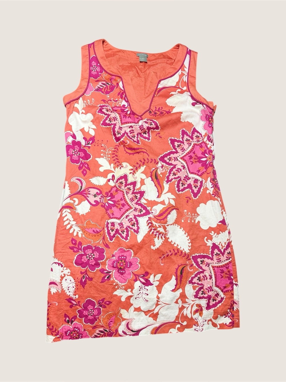Ann Taylor Coral Floral V-Neck Sleeveless Size M
